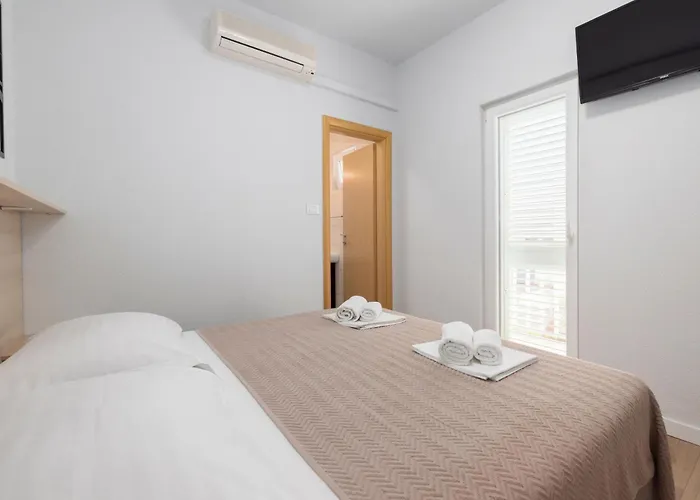 With Parking Space - 6632 Apartment *